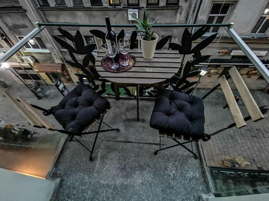 Central Double Studio With Amazing View Bucarest Exterior foto